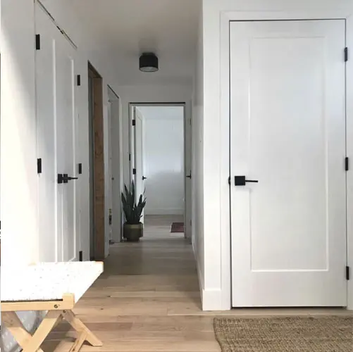 34×80 – 1 Panel Shaker Hollow Machined Door